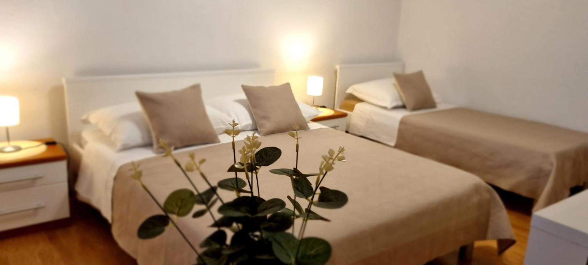 Bed & Breakfast Huljic Hvar Town Esterno foto